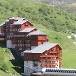 Appartement 4 Personnes Avec Balcon Aux Menuires - Fr-1-452-253