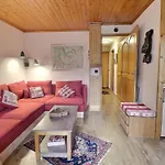 Charmant 2 Pieces Cabine Avec Balcon Sud A Meribel - Fr-1-182-259