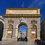 Appartement Entier Cosy Avec Balcon - Centre Montpellier