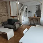 Maison De Famille