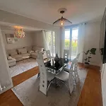 Magnifique Appartement Surequipe-Balcon-Vu-Parking