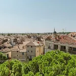 Le Nid Exotique - Vue Sur Les Toits Du Centre-Ville