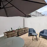 T2 With Terrace Near Les Minimes