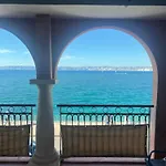 Exception Avec Vue Mer