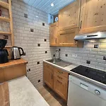 Appartement Lumineux Proche Pistes Et Commerces, 3P/8 Pers, Balcon Expose Sud - Fr-1-502-363