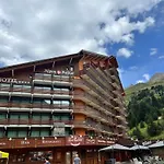 Spacieux Studio Renove - Ski Aux Pieds - Balcon Expose Sud - Fr-1-688-43