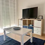 Appartement 2 Pieces, A Proximite De La Plage