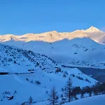 Appartement Tignes 2100 - 6-8 Personnes - 2 Chambres - 3 Televisions - Netflix & Wifi Inclus