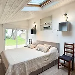 Jolie Villa De Plain-Pied Avec Jardin Et Parking