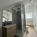 Sous Les Toits - Appart Familial 5P, Centre-Ville