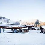 Chalet 4**** La Clusaz: Sur Les Pistes, 10 Pers, Terrasse, Garage, Wifi, Linge Inclus - Fr-1-437-80