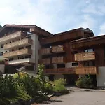 Studio Charmant Avec Coin Montagne, Acces Ski, Parking Et Wifi A La Clusaz - Fr-1-437-93