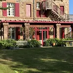 Appartement Dans Villa | 4 Etoiles | Jardin | Tennis | Parking | Cote De Granit Rose - Fr-1-542-61