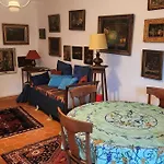 Splendid Apartment With Sea View And Flower Garden