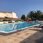 Votre Espace Glamour En Cohabitation Avec Nous Deux Dans Notre Appartement Du Village Naturiste