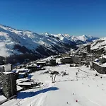 Studio Renove Pour 4, Ski Aux Pieds, La Croisette, Les Menuires - Fr-1-452-230
