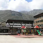 Studio Les Menuires Pour 4 Pers Avec Animaux Admis Et Casier A Skis - Fr-1-452-231