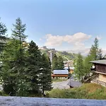 Chalet 15 Personnes, Proche Des Pistes, 7 Chambres Avec Salles De Bains - Fr-1-455-158