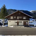 Duplex Renove 2020, 4 Chambres, Balcon, Parking A La Clusaz - Fr-1-459-171