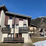 Joli Studio Cosy A Champagny, Proche Centre, Terrasse, 4 Pers., Acces Rapide Commerces/Telecabine - Fr-1-464-196