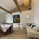 Spacious House In Gruissan For 8 People