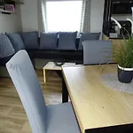 Mobil Home Moderne Neuf Et Ultra Equipe De 6 A 8 Couchages