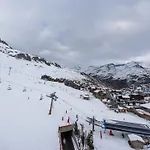 Studette Confortable Proche Pistes Et Commerces - Fr-1-502-453