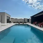 Modern Villa With Pool