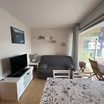 T2 Cabine Renove Cap D'Agde: 4 Pers, Parking, Prox Plages - Fr-1-749-74