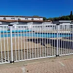 Maisonnette En Residence Avec Piscine