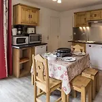 Appartement Spacieux Avec Balcon, Depart Ski Aux Pieds - Fr-1-344-873