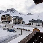 Studio Skis Aux Pieds Avec Balcon, 4 Pers., Tignes Val Claret - Fr-1-502-420