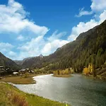 Casa-Chalet Brizolee Lake-View Chalet In Tignes Close To Ski Area