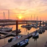 Studio Renove A Deux Pas Du Port - Escale Opaline
