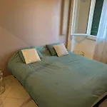 Appartement Standing, Parkings Devant Le Velodrome
