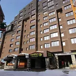 Arcelle Condo By Alpstays