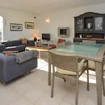 3 Bedroom Gorgeous Home In Aigues-Mortes