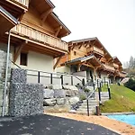 Morzine - Stylish 2 Bed Apartment Near Les Prodains Gondola
