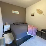 Villa Avec Wifi, Jardin, Sur L'Etang De Ploumanac'H A Perros-Guirec - Ref 406