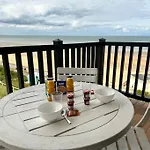 Les Marines-Vue Mer & Plage Cabourg
