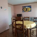 Appartement Avec Terrasse - Calme Et Soleil - Proche De La Plage