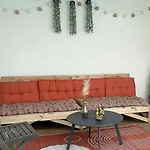 Villa Avec Piscine A Deux Pas Des Pistes Cyclables