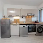 Apartment Residence De L'Hermine By Interhome
