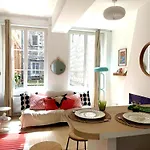 Polilla - Central Et Cosy