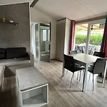 Mobil Home Amenage 2 Chambres La Teste Camping****
