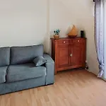 Gorgeous Apartment In Carantec With Wifi