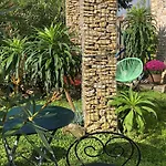 Les 2 Fleurs De Lys, Suites Privee Avec Terrasse