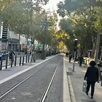 La Canebiere Au Plein Centre-Ville De Marseille