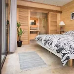 Superbe Villa Secteur Calme Avec Piscine Chauffee
