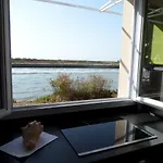 Cabanes Des Aresquiers